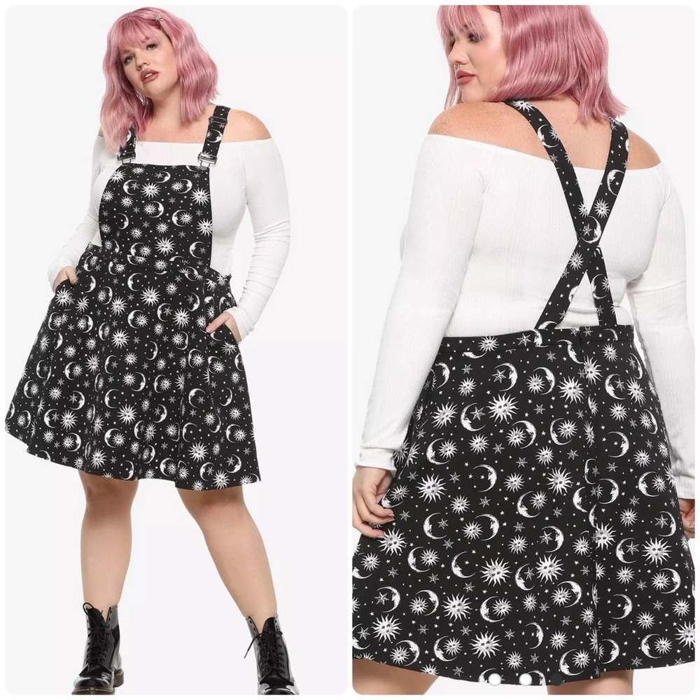 Hot Topic Plus Size Sun & Moon Skirtall Overall Dress Sz 3 Celestial Astrology